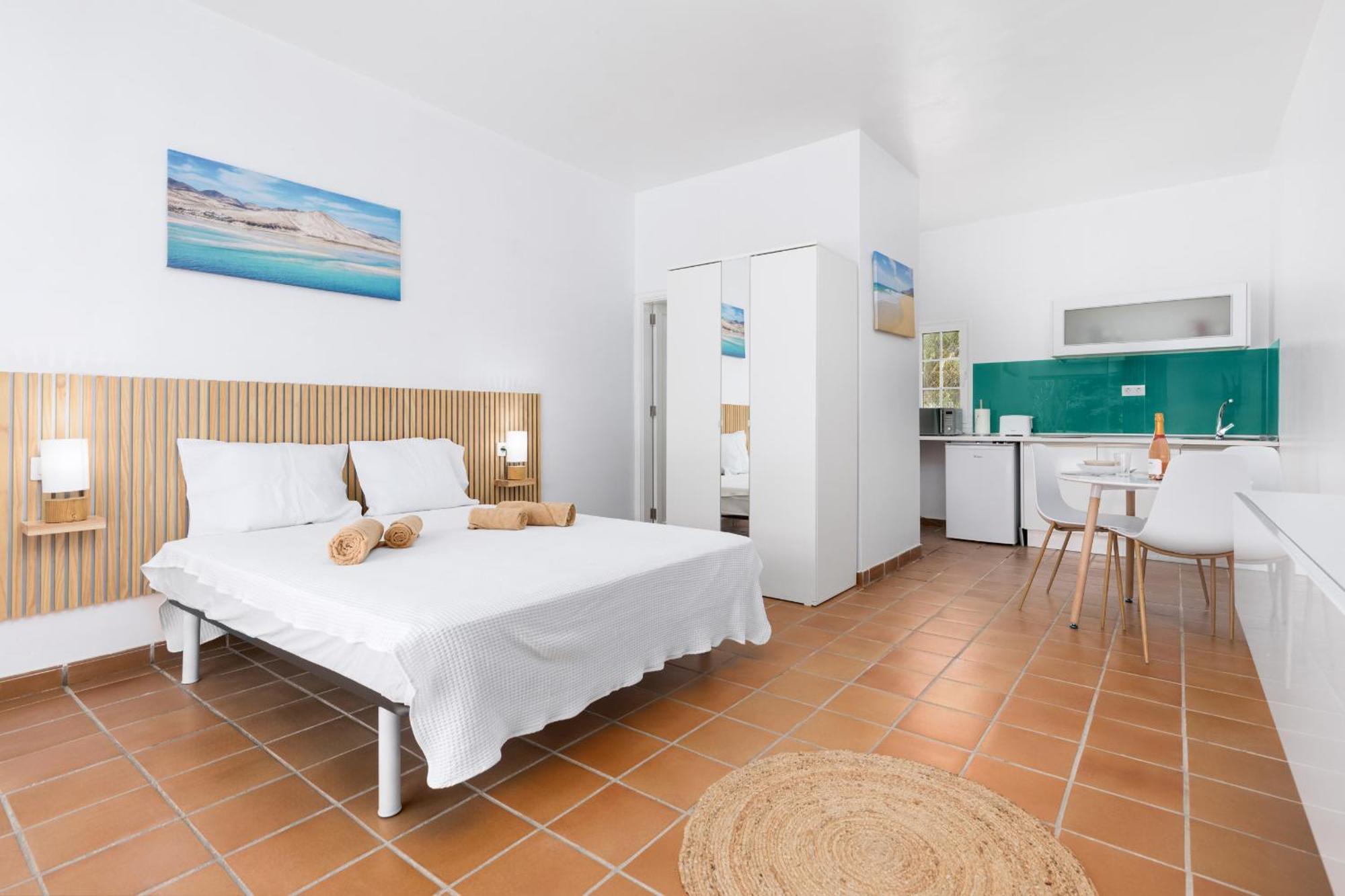 Flor De Hibisco Deluxe Apartments Pajara  Ngoại thất bức ảnh