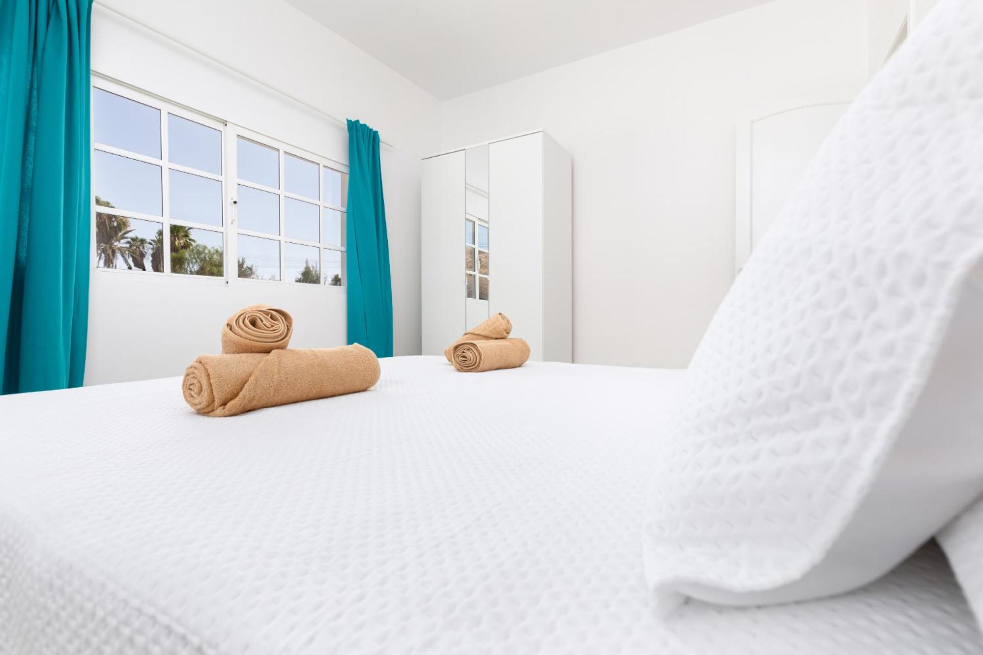 Flor De Hibisco Deluxe Apartments Pajara  Ngoại thất bức ảnh